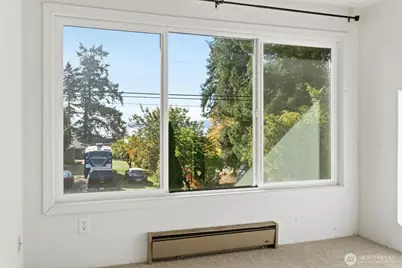 9110 NE Shore Drive, Indianola, WA 98342 - Photo 21