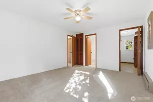 9110 NE Shore Dr, Indianola, WA 98342 - Photo 13