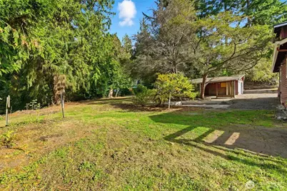 9110 NE Shore Drive, Indianola, WA 98342 - Photo 29