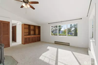 9110 NE Shore Drive, Indianola, WA 98342 - Photo 11