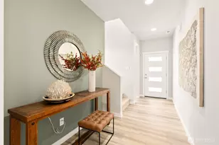 240 NE Shadowhawk Ln, Bremerton, WA 98311 - Photo 7