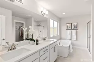 240 NE Shadowhawk Ln, Bremerton, WA 98311 - Photo 21