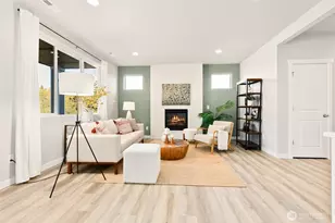 240 NE Shadowhawk Ln, Bremerton, WA 98311 - Photo 11