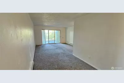 24021 25th Avenue S, Des Moines, WA 98198 - Photo 5