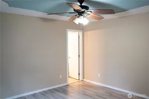 22031 Plateau Ct SE, Yelm, WA 98597 - Photo 9