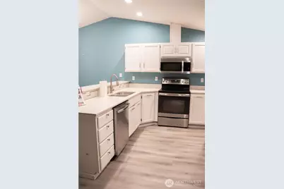 22031 Plateau Court SE, Yelm, WA 98597 - Photo 5