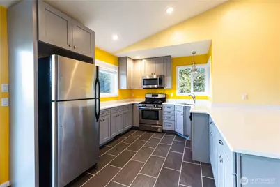 4808 Charmont Lane NE, Bremerton, WA 98310 - Photo 15