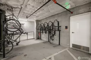 4609 Union Bay Pl NE, Seattle, WA 98105 - Photo 25