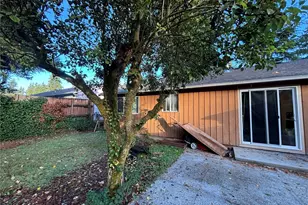 821 195th St, Shoreline, WA 89155 - Photo 19