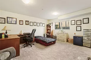 7818 228th St SW, Edmonds, WA 98026 - Photo 9