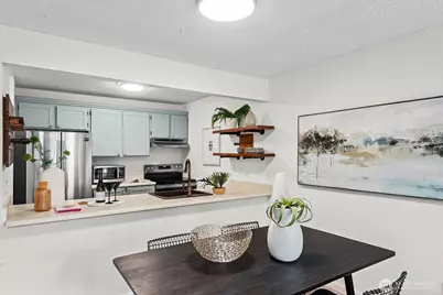 1740 NE 86th Street #215, Seattle, WA 98115 - Photo 9