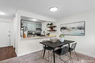 1740 NE 86th St, Seattle, WA 98115 - Photo 7