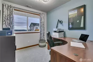 10908 177th Ave Ct E, Bonney Lake, WA 98391 - Photo 27