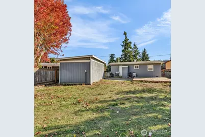 2716 NE 5th Place, Renton, WA 98056 - Photo 23