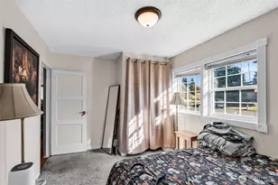 2716 NE 5th Pl, Renton, WA 98056 - Photo 11