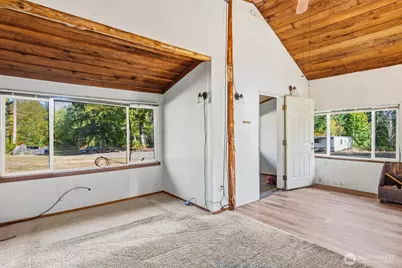 17328 Mulqueen Road SE, Rainier, WA 98576 - Photo 15