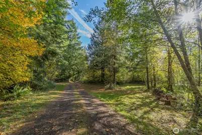 17328 Mulqueen Road SE, Rainier, WA 98576 - Photo 23