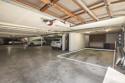 379 100th Avenue NE #A, Bellevue, WA 98004 - Photo 31