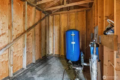 17328 Mulqueen Road SE, Rainier, WA 98576 - Photo 37