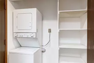 12607 NE 119th St, Kirkland, WA 98034 - Photo 11