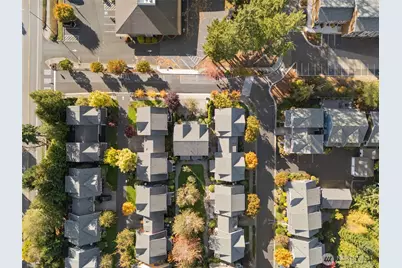 1322 Polly's Lane, Bainbridge Island, WA 98110 - Photo 21