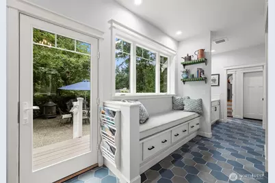 1090 Paha View Drive, Fox Island, WA 98333 - Photo 9