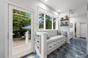 1090 Paha View Dr, Fox Island, WA 98333 - Photo 9