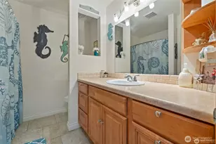 203 E Parkwood Ct, Chehalis, WA 98532 - Photo 17