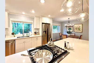 15934 SE 41st Place, Bellevue, WA 98006 - Photo 7