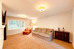 15934 SE 41st Pl, Bellevue, WA 98006 - Photo 9