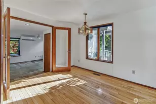 4221 72nd St E, Tacoma, WA 98443 - Photo 9