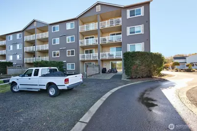 262 SW Oyhut Bay Boulevard #303, Ocean Shores, WA 98569 - Photo 3