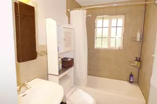 19229 SE 272nd St, Kent, WA 98042 - Photo 21