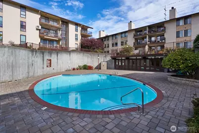 13229 Linden Avenue N #403B, Seattle, WA 98133 - Photo 13