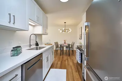 13229 Linden Avenue N #403B, Seattle, WA 98133 - Photo 39