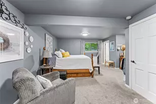 5700 Cooper Point Rd NW, Olympia, WA 98502 - Photo 19