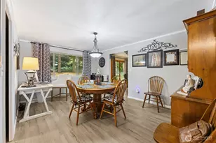 5700 Cooper Point Rd NW, Olympia, WA 98502 - Photo 17