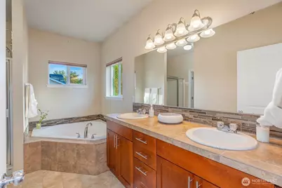 24308 185th Loop SE, Covington, WA 98042 - Photo 17