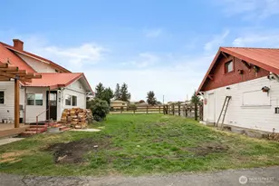 814 Easy St, Wenatchee, WA 98801 - Photo 35