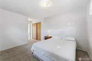 318 NE Lambert Ave, College Place, WA 99324 - Photo 17