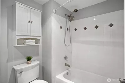 18501 SE Newport Way #G132, Issaquah, WA 98027 - Photo 17