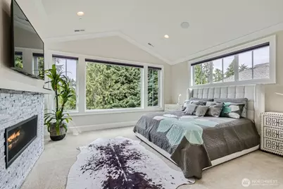 2121 109th Avenue SE, Bellevue, WA 98004 - Photo 15
