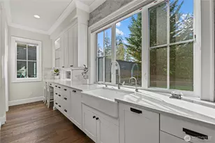 2121 109th Ave SE, Bellevue, WA 98004 - Photo 13