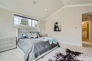 2121 109th Ave SE, Bellevue, WA 98004 - Photo 17