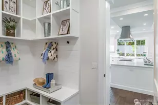 2121 109th Ave SE, Bellevue, WA 98004 - Photo 27