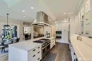 2121 109th Ave SE, Bellevue, WA 98004 - Photo 11