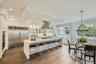 2121 109th Ave SE, Bellevue, WA 98004 - Photo 7