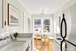 220 W Olympic Pl, Seattle, WA 98119 - Photo 17