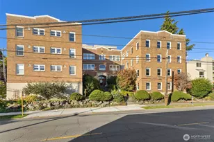 220 W Olympic Pl, Seattle, WA 98119 - Photo 3