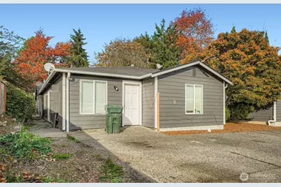 6215 29th Street NE, Tacoma, WA 98422 - Photo 3